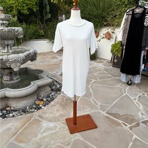 White Ribbed Short Sleeve Dress